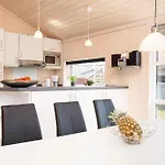 2 House B 69 * Großenbrode